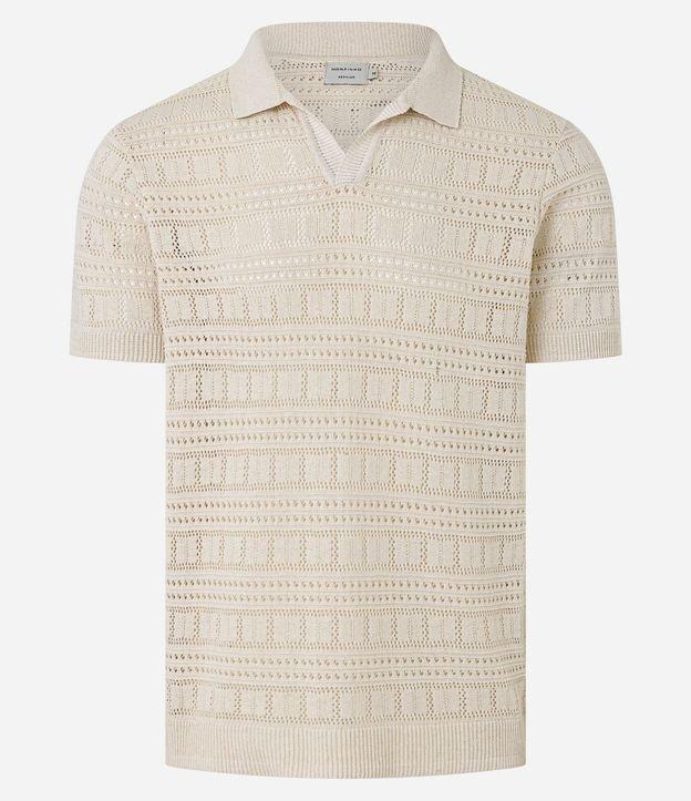 Camiseta Polo com Textura Patchwork e Gola em V - 1