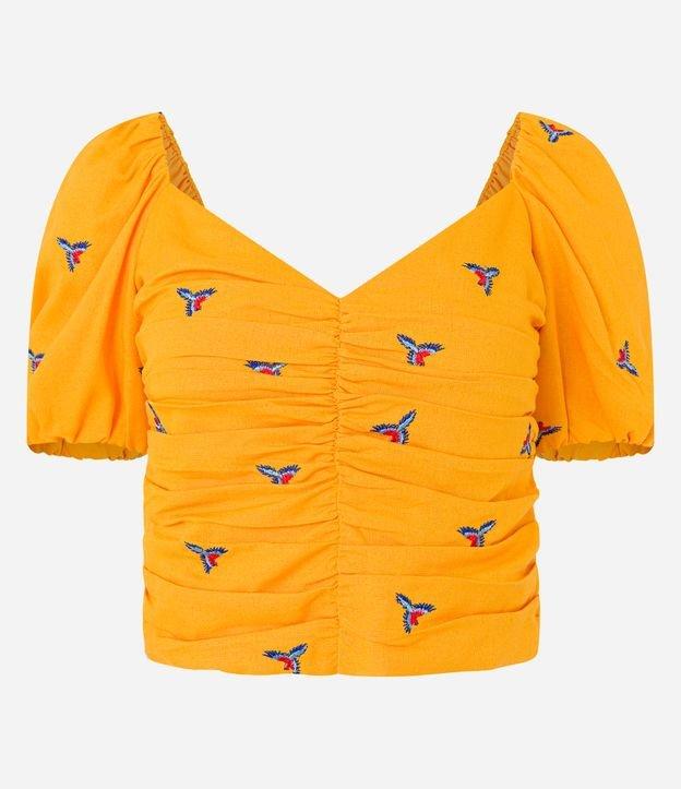 Blusa Cropped em Viscolinho com Manga Bufante e Bordado de Araras - 1