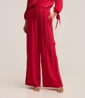 Calça Fluida em Viscose com Bolso Cargo Lateral - 1