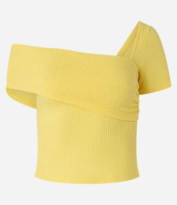 Blusa com Ombro Só Pala Assimétrica Texturizada