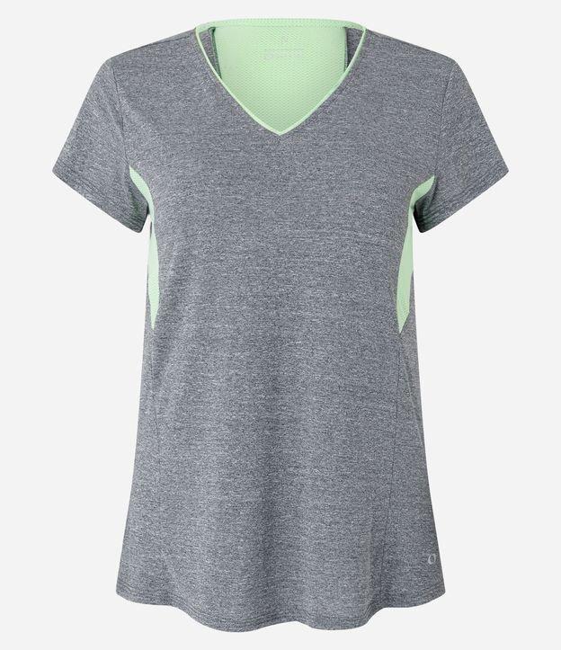 Camiseta Esportiva Alongada com Recortes - 1