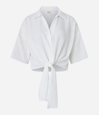 Blusa em Crepe com Amarração na Cintura