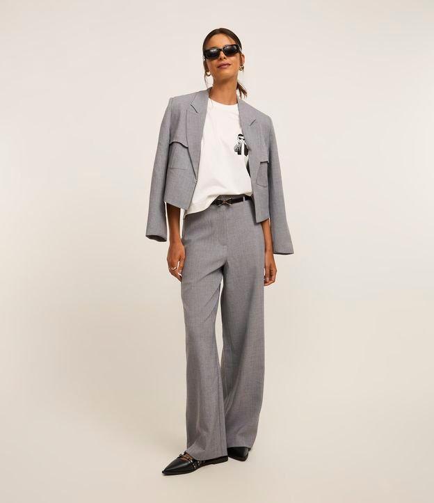 Blusa em Algodão com Menina de Boina Bordada - 3