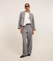 Blusa em Algodão com Menina de Boina Bordada - 3