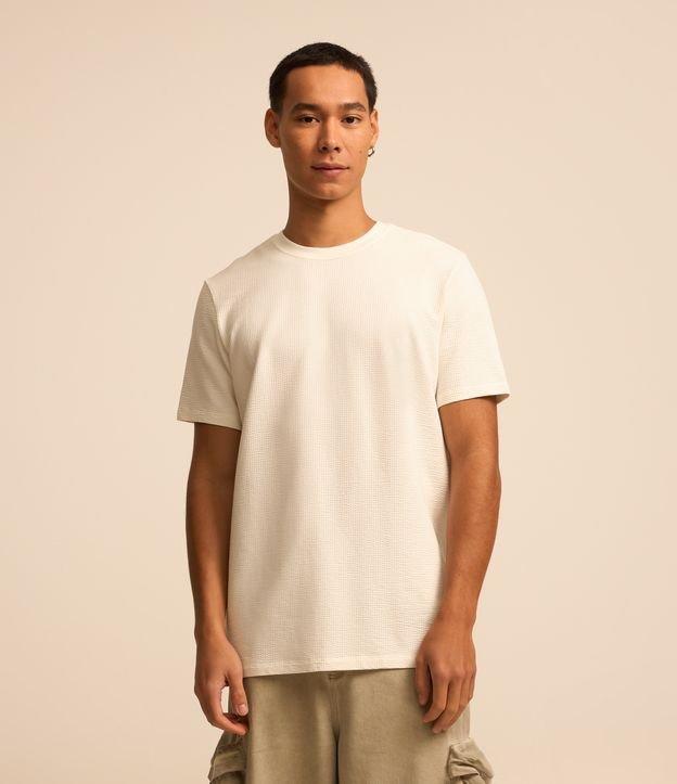 Camiseta Regular em Ana Ruga com Textura - 2