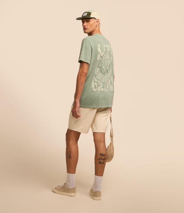 Camiseta Comfort em Algodão Estonado com Estampa de Estátua - 2