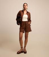 Short Reto em Tricoline com Cós Elástico e Bolsos - 1