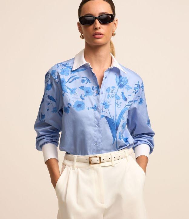 Camisa em Tricoline com Flores Estampadas e Punho Contrastante - 3
