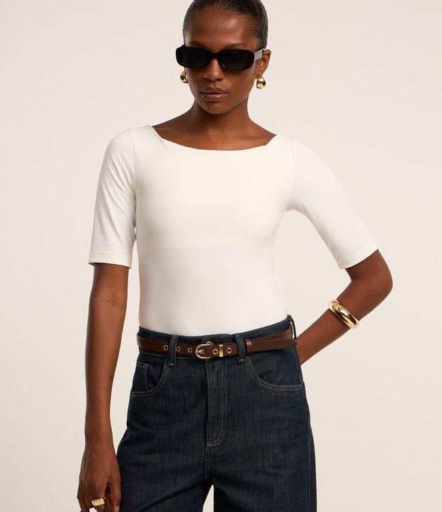 Body em Poliamida com Decote Canoa e Manga 3/4 - 2