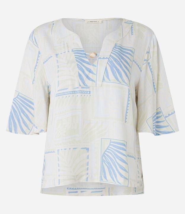 Blusa em Viscose com Miçanga na Gola e Folhagens Estampadas - 1