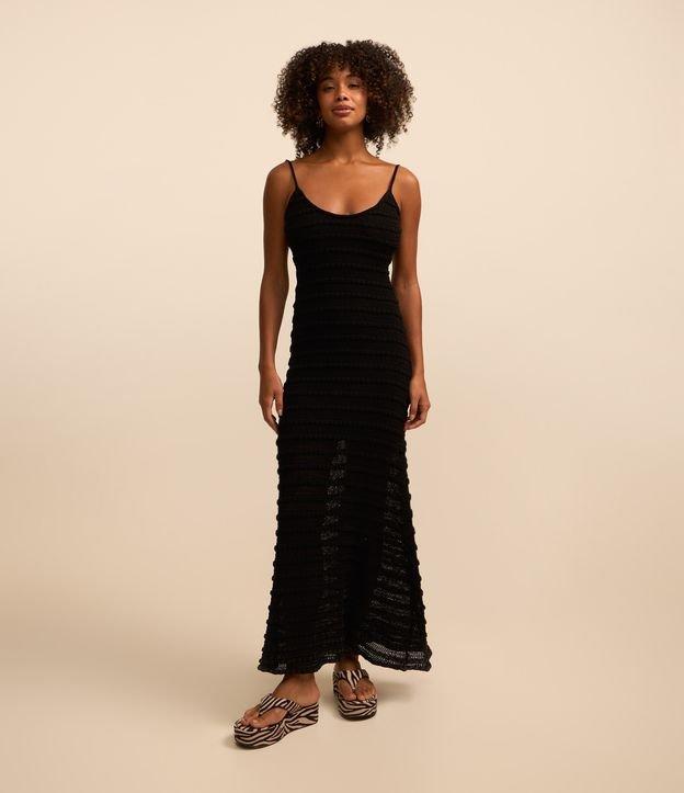 Vestido Longo em Tricô com Ponto Diferenciado - 2