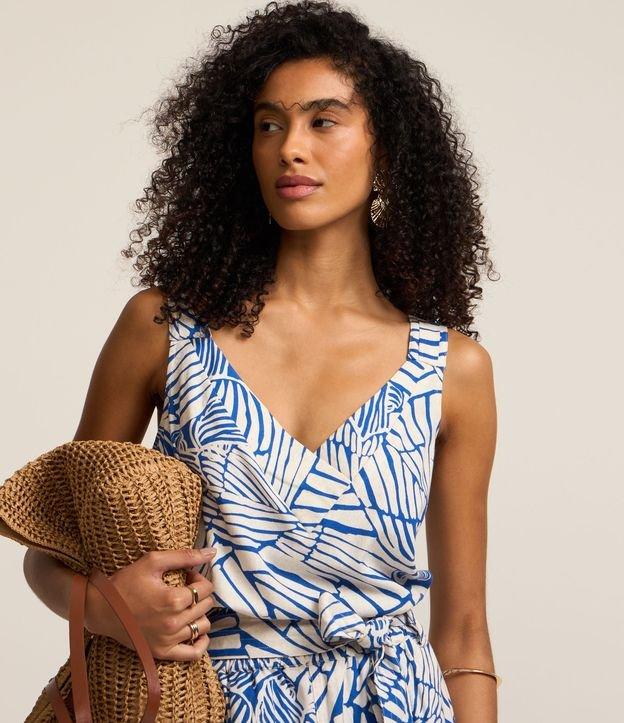 Blusa Sem Manga em Viscolinho com Folhagens Estampadas - 2