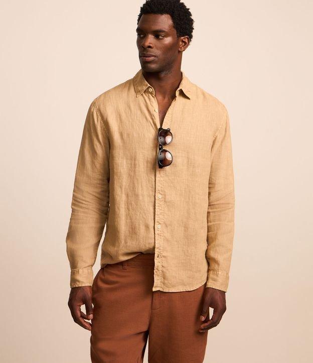 Camisa Comfort em Linho Puro e Gola com Lapela - 1