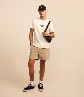 Bermuda em Veludo Cotelê com Cós Elástico e Cordão - 2