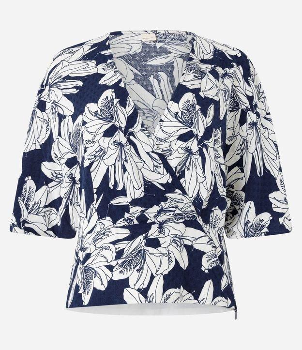 Blusa em Viscose com Devote Transpassado e Estampa Floral - 1