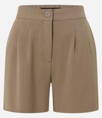 Short Alfaiatado com Pregas e Bolsos