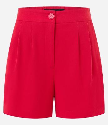 Short Alfaiatado com Pregas e Bolsos