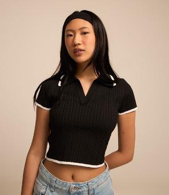 Blusa Polo em Tricô com Acabamento Contrastante