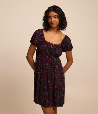 Vestido Curto em Ribana com Cerejas Estampadas