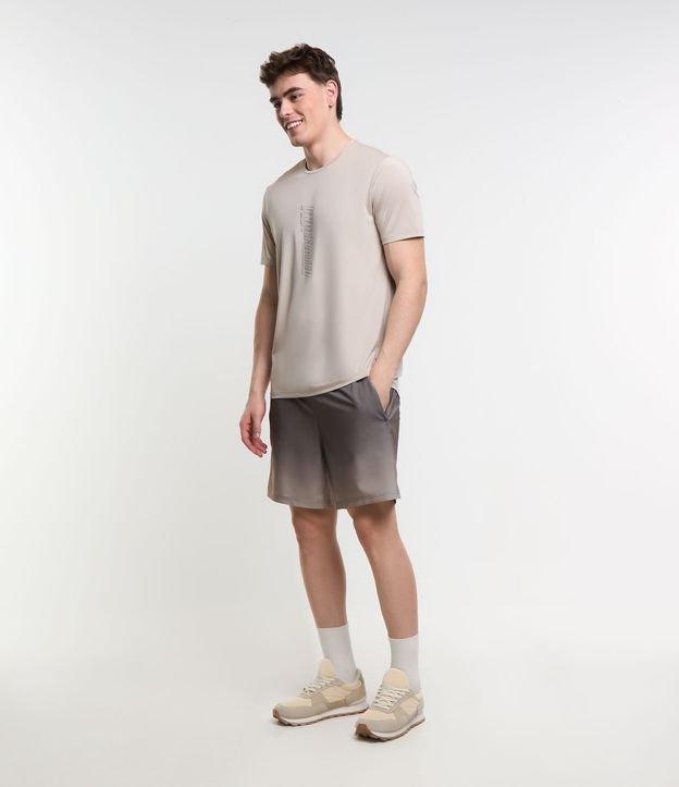 Bermuda Esportiva com Xadrez e Degrade na Barra - 1