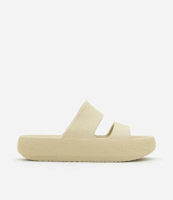 Chinelo Slide Nuvem em PU