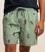 Bermuda em Microfibra com Estampa de Folhas - 2