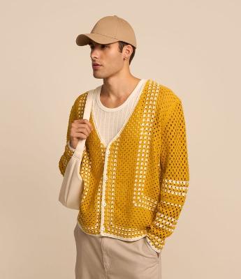 Camisa Relaxed com Textura Efeito Crochê e Gola em V