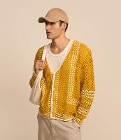 Camisa Relaxed com Textura Efeito Crochê e Gola em V - 1