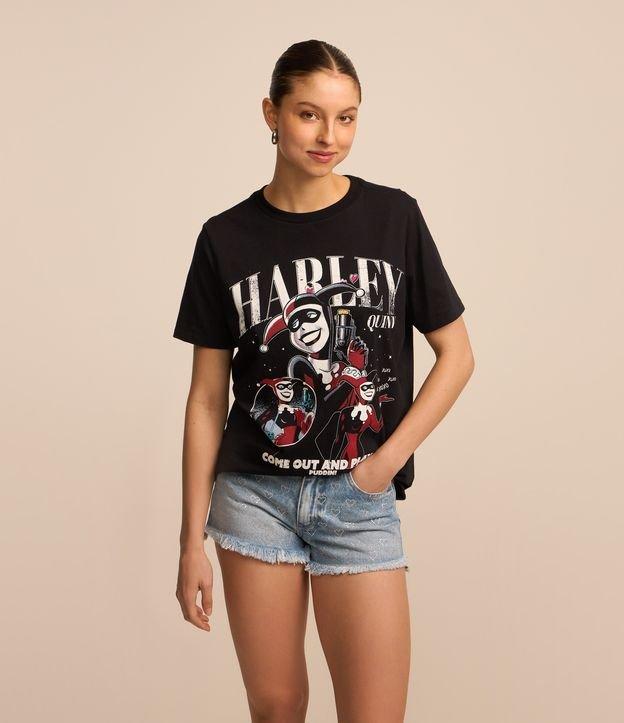 Short Cintura Alta em Jeans com Corações em Brilho - 1