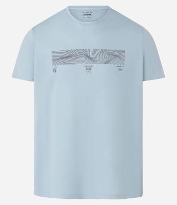 Camiseta Regular Esportiva em Tecnologia Dry com 
Print e Recortes