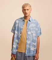 Camisa Relaxed em Viscose com Estampa de Coqueiro - 1