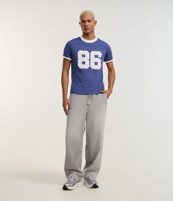 Camiseta Baby Tee Sportcore com Ribana e Estampa Lettering 86