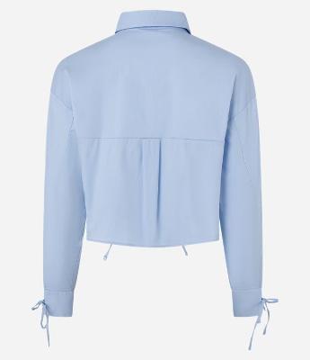 Blusa em Tricoline com Lacinhos Frontais e nos Punhos