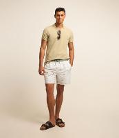 Bermuda em Microfibra com Cós Contrastante Textura e Estampa de Coqueiros - 2