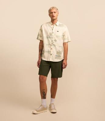 Bermuda Básica com Cordão e Patch