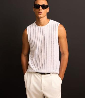 Regata em Tricô com Textura e Renda