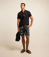 Bermuda em Microfibra com Cós Elástico e Estampa de Folhagem - 3