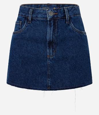 Saia Curta em Jeans com Barra Desfiada