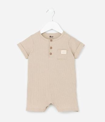 Macaquinho Infantil Canelado com Bolsinho - Tam 0 a 24 meses