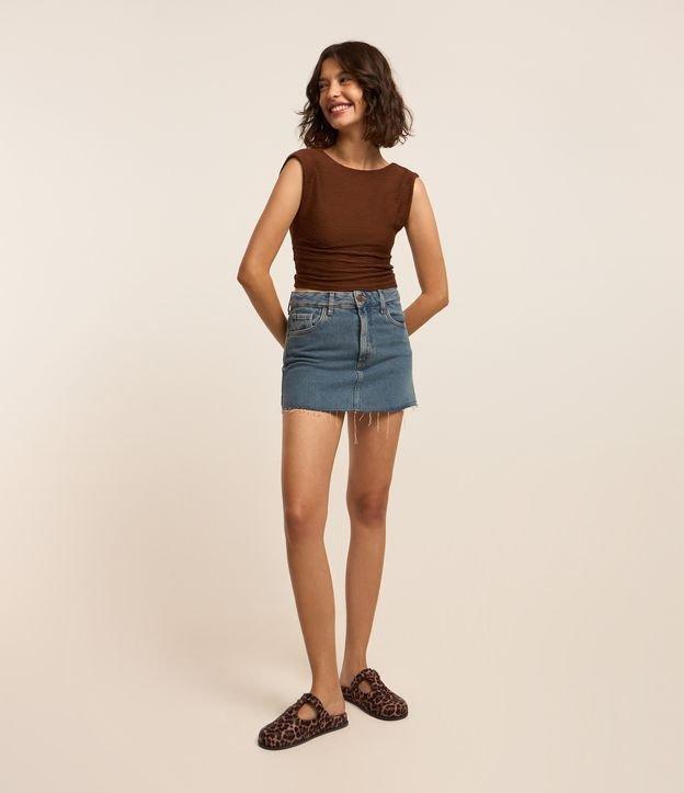 Saia Curta em Jeans Básica - 2