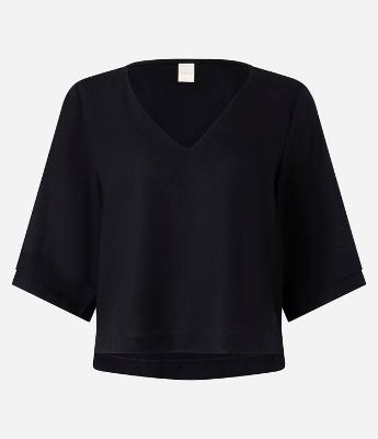 Blusa em Viscose com Decote V e Manga Ampla