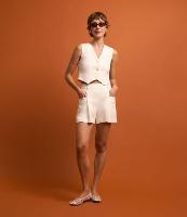 Short Reto Alfaiatado Cintura Alta com Estampa Floral - 1