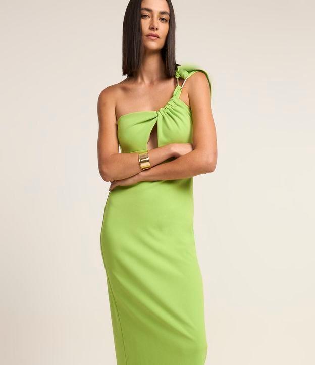 Vestido Midi Ombro Só em Crepe com Fivela no Ombro - 2