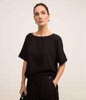 Blusa em Crepe com Manga Curta Ampla - 3