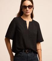 Blusa com Efeito Airflow com Decote em V Pespontado - 1