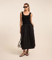 Vestido Evasê Midi Sem Manga com Mix de Tecidos - 2