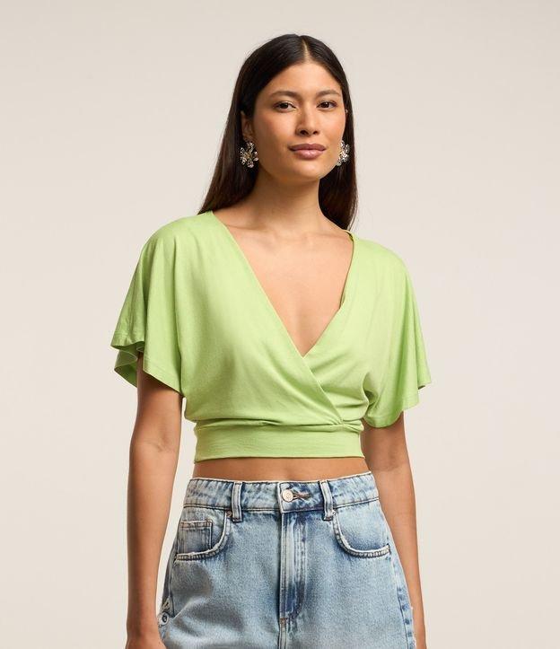 Blusa Curta em Crepe com Transpasse - 2
