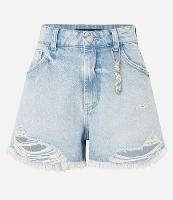 Short Slim em Jeans Dirty com Puídos e Chaveirinho - 1