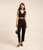 Calça Cenoura em Crepe com Botões no Cós - 1