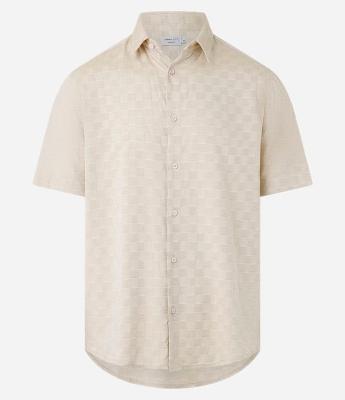 Camisa Comfort em Viscose com Textura Jacquard Quadriculada